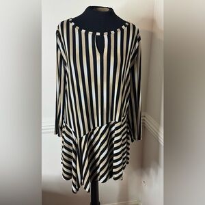Dana Buchman Black Gold & Cream Long Sleeve Tunic